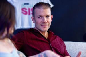 Original 8192 px/ 5464 px