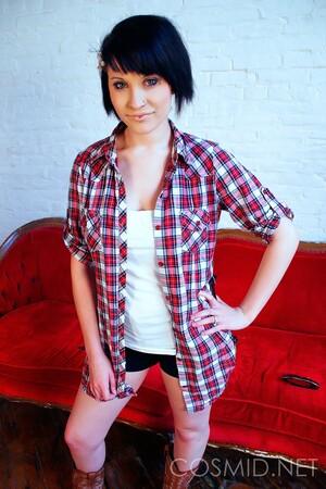 Original 1067 px/ 1600 px