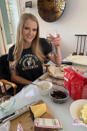 Original 2000 px/ 3000 px