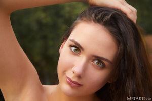 Original 2048 px/ 1365 px