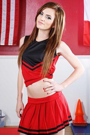 Original 832 px/ 1248 px