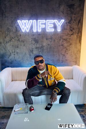 Original 2000 px/ 3000 px