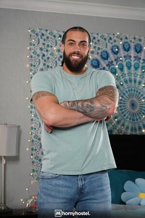 Original 2561 px/ 3840 px