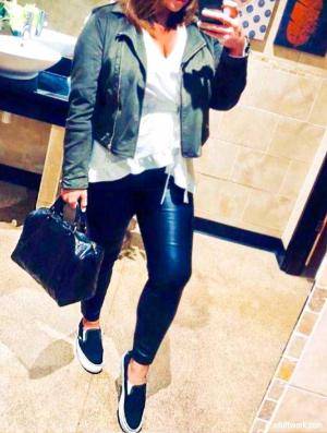 Original 666 px/ 882 px