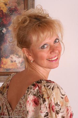 Original 1024 px/ 1536 px