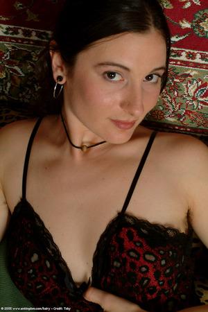 Original 682 px/ 1024 px