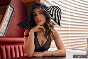 Original 3000 px/ 2000 px