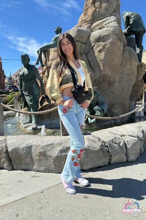 Original 2000 px/ 3000 px