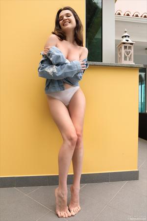 Original 2667 px/ 4000 px