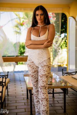 Original 3000 px/ 4500 px