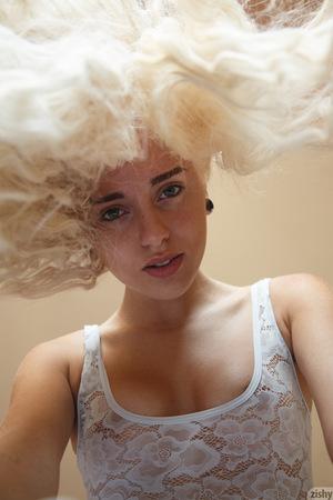 Original 1280 px/ 1920 px