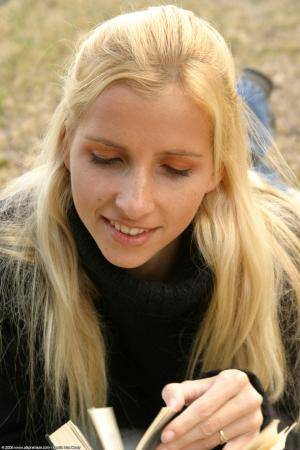 Original 1024 px/ 1536 px