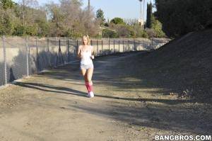 Original 2000 px/ 1328 px