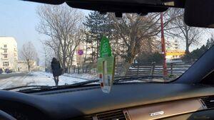 Original 1142 px/ 643 px