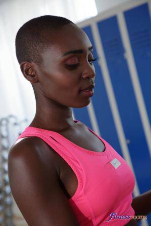 Original 2000 px/ 3000 px