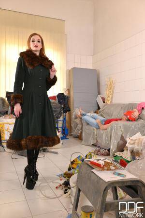 Original 1335 px/ 2000 px