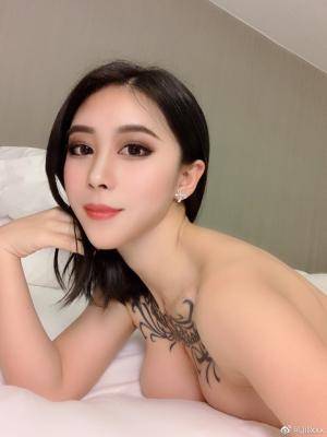 Original 1080 px/ 1440 px