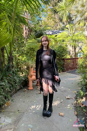 Original 2000 px/ 3000 px