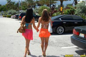 Original 900 px/ 602 px