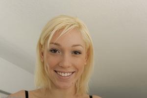 Original 1600 px/ 1064 px