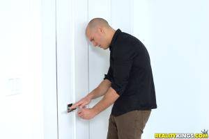 Original 3840 px/ 2562 px