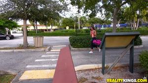 Original 1920 px/ 1080 px