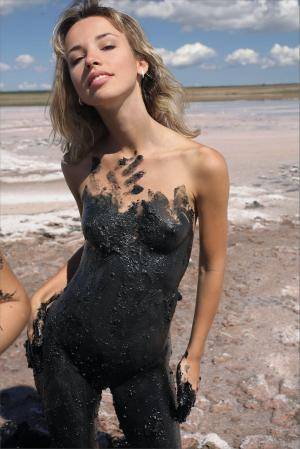 Original 854 px/ 1280 px