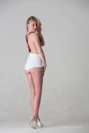 Original 3840 px/ 5760 px