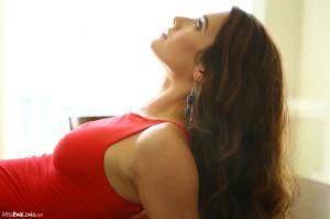 Original 1600 px/ 1066 px