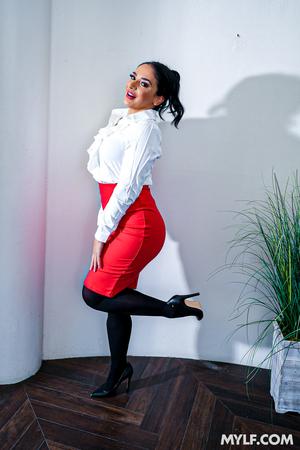 Sheena Ryder - Screwged [MylfVIP.com / MYLF.com] (15.12.2023)