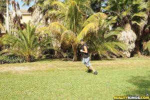 Original 3840 px/ 2548 px