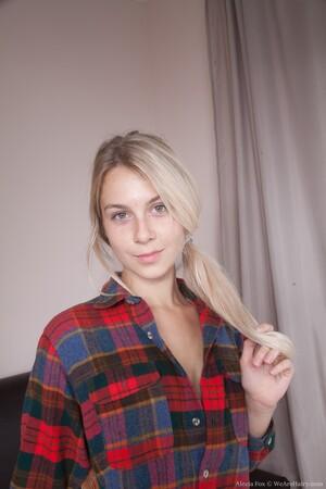 #WeAreHairy Alecia Fox Red Plaid Grey Sweats