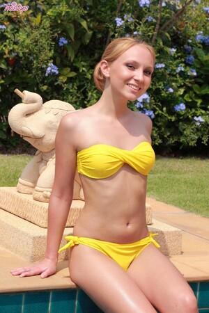 Original 749 px/ 1123 px