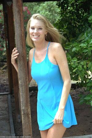 Original 682 px/ 1024 px