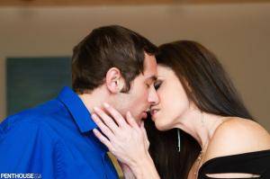 Original 2000 px/ 1333 px