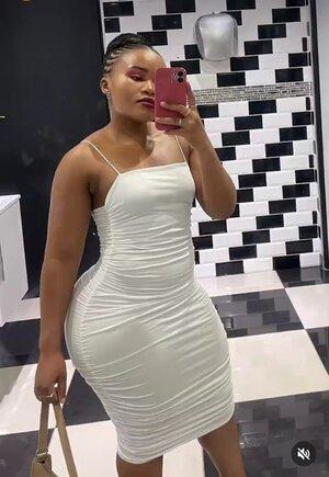 Original 1080 px/ 1565 px