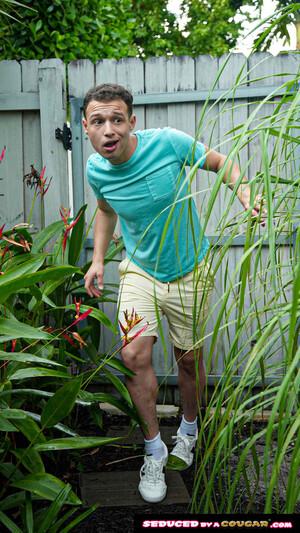 Original 1406 px/ 2500 px