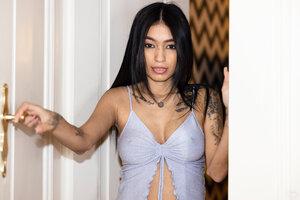 Original 8192 px/ 5464 px