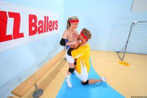 Original 2495 px/ 1663 px