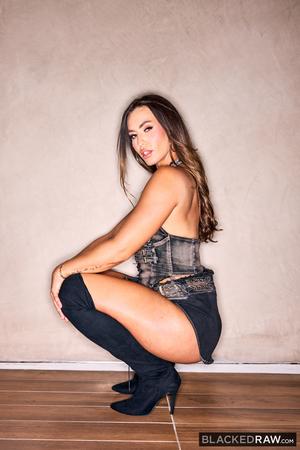 Original 2000 px/ 2999 px