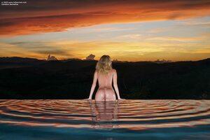 Original 4500 px/ 3000 px