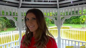 Original 3840 px/ 2158 px