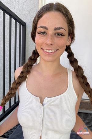 Original 2000 px/ 3000 px