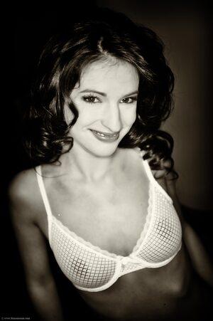 Original 1982 px/ 2979 px