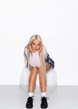 Original 3000 px/ 4200 px