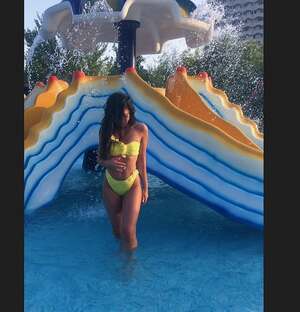 Original 640 px/ 666 px