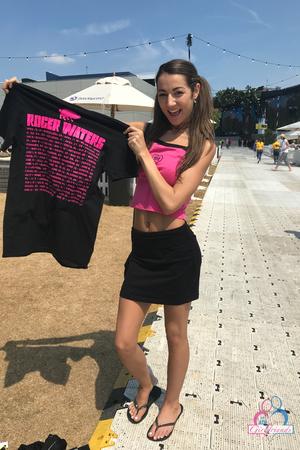 Original 2000 px/ 3000 px