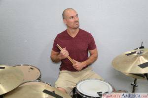 Original 2500 px/ 1667 px