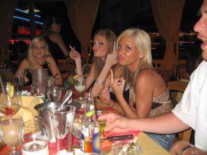 Original 3072 px/ 2304 px