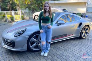 Original 3000 px/ 2000 px